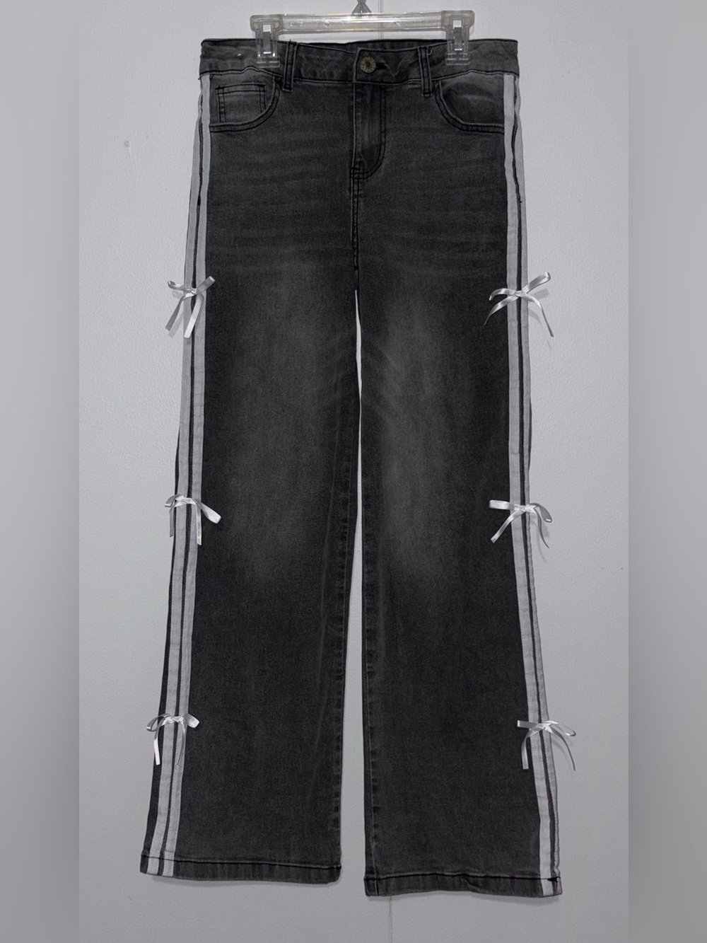 TRTR Black Acid Wash Wide Leg Jeans Side Bows Tagged Size 7